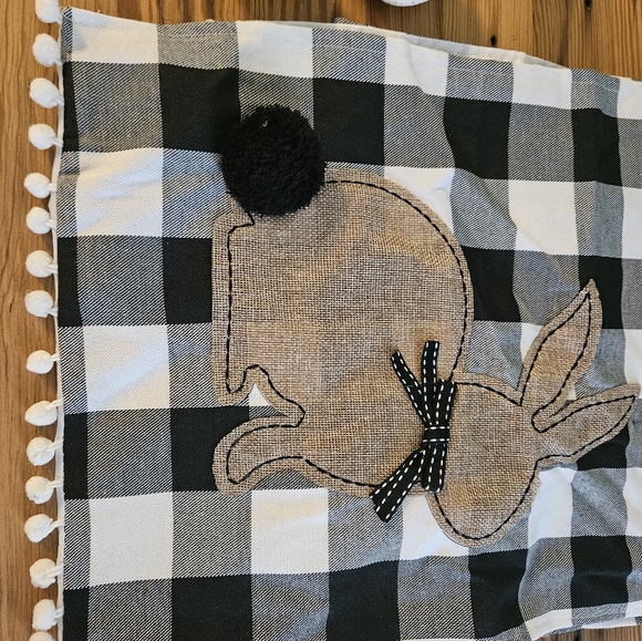 Easter Table runner - Picture 4 of 4